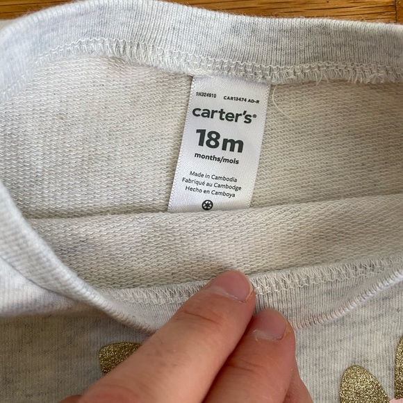 Bundle of sweatshirts for 18 M babygirl. Carter’s + Cat&Jack - Picture 4 of 8